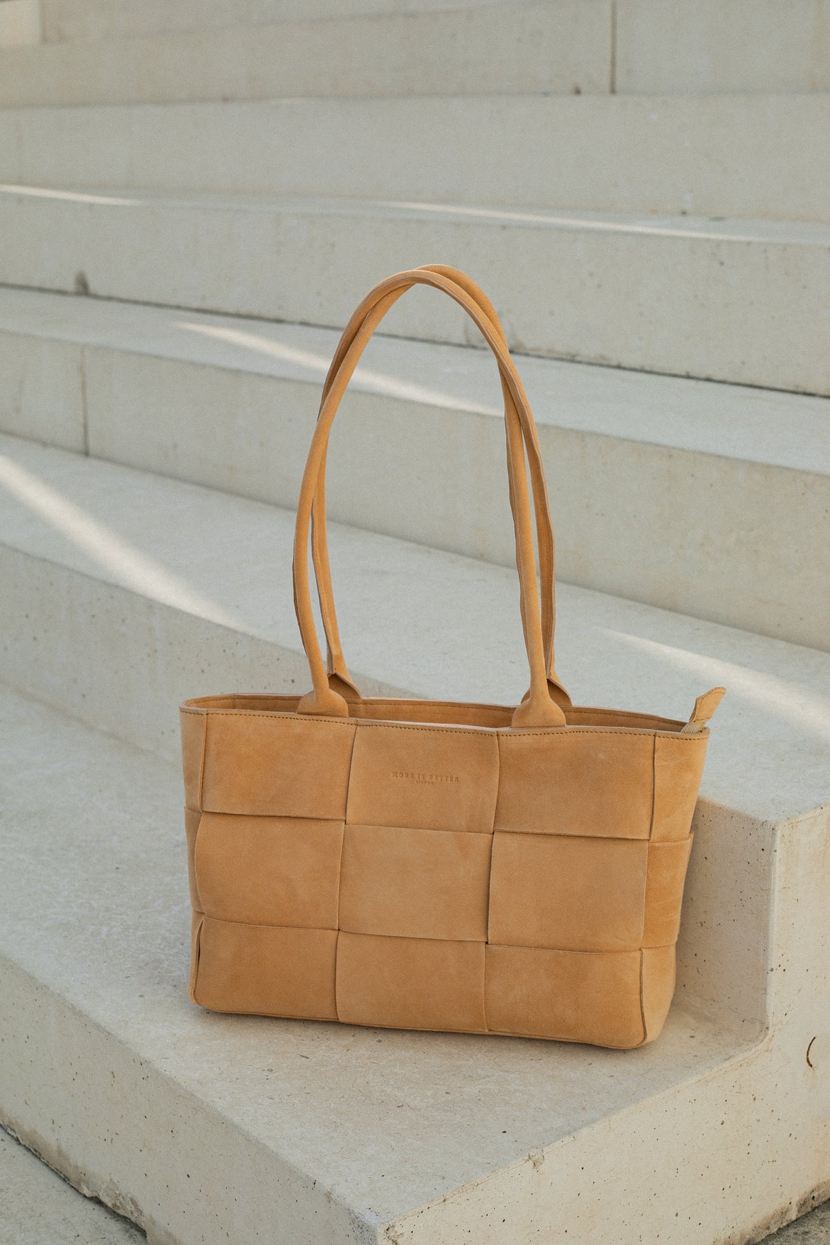 Rio Tote in Suede - Cream