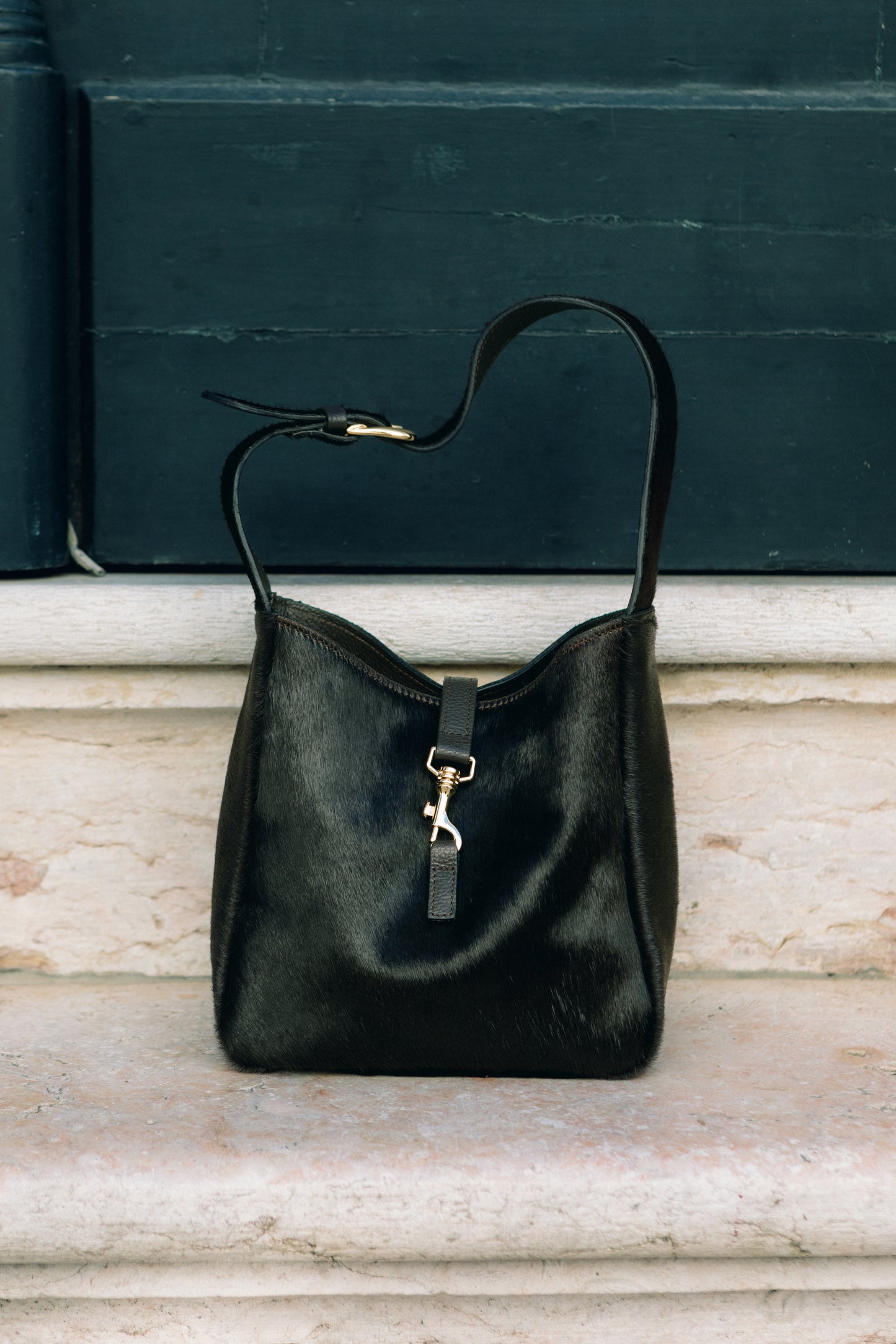 Cocoa Bucket Bag in calf hair
