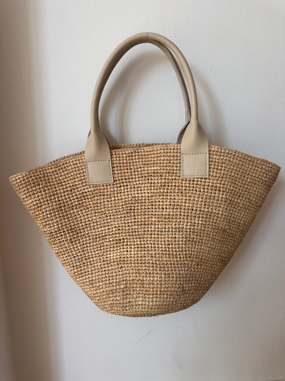 Medium Basket bag in cream