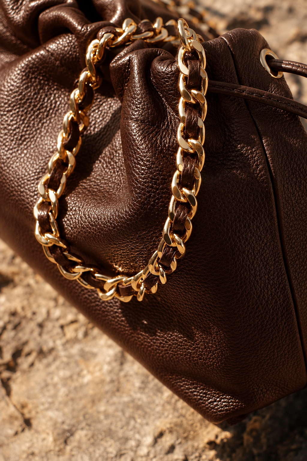 Medium Alva Bag - Brown