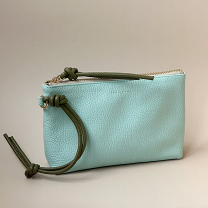 Knot Aqua Pouch